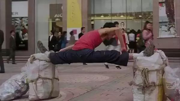 周星驰不仅是喜剧之王,也是一代“武林高手”!