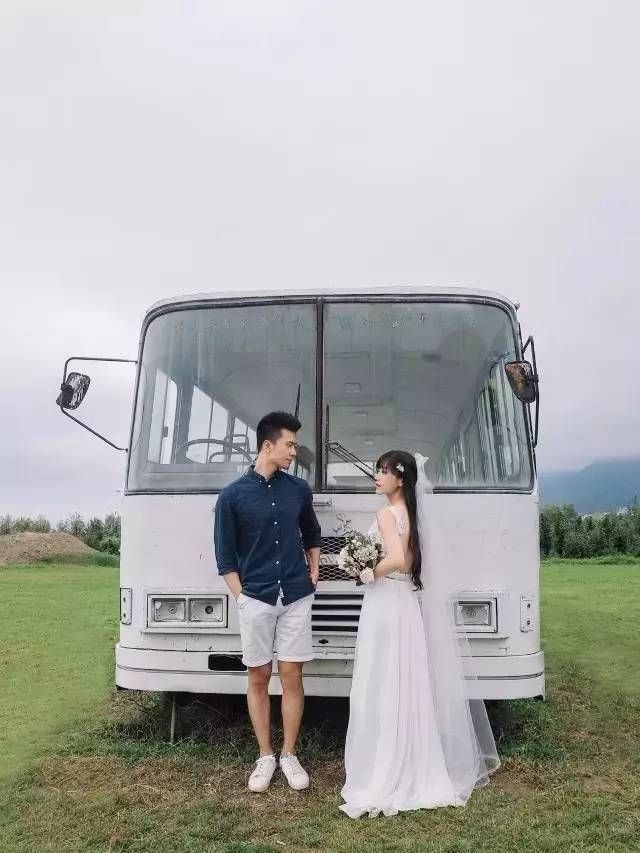 用手机拍婚纱照怎么在室内拍好看,手机拍婚纱照技巧大全