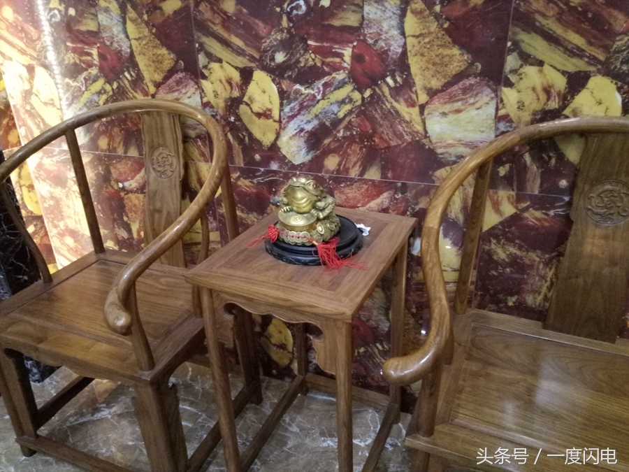 魅蓝手机u10,魅蓝u10白色