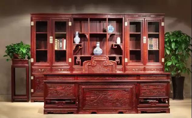 濒危黄檀属,2013年濒危黄檀属