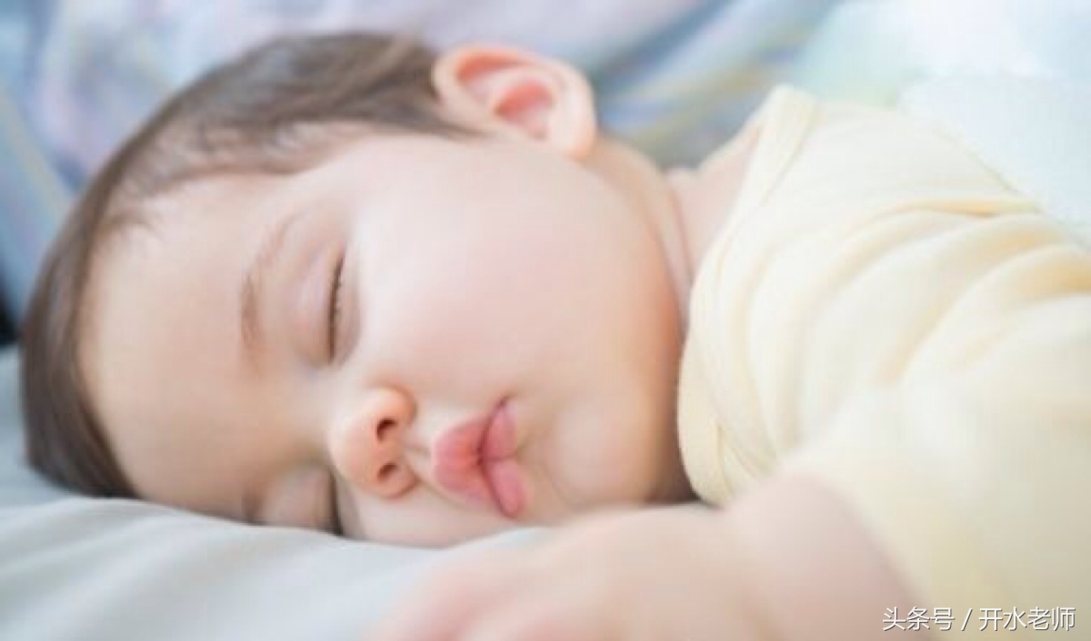 宝宝一直让抱着睡有什么办法,怎样让小孩不依赖大人