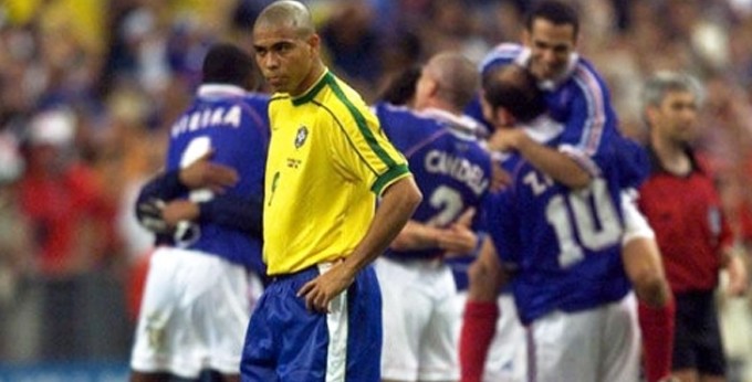 金色王朝罗纳尔多,76黄金一代罗纳尔多