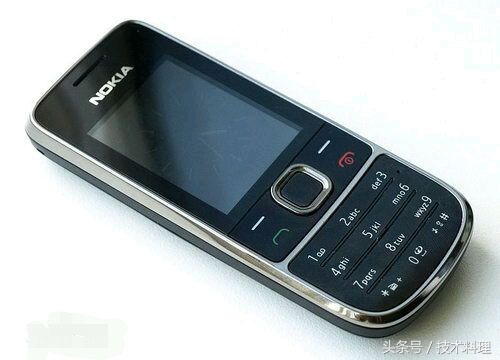 还记得第一个手机吗,还记得自己买的第一台手机吗