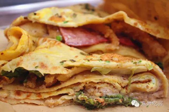 福利网红鸡蛋饼来江南摩尔啦！土豪版简约款自助随心配，你还坐得住?NO.405