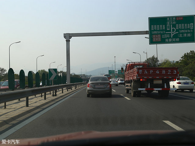 长安悦翔v7的油耗,长安悦翔v72016款1.0t