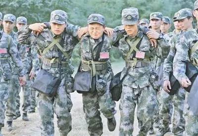 新兵出现训练伤怎么办,新兵训练被打怎么办