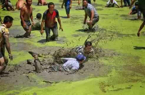莫兰蒂台风席卷鼓浪屿视频,台风导致旅游取消如何处理