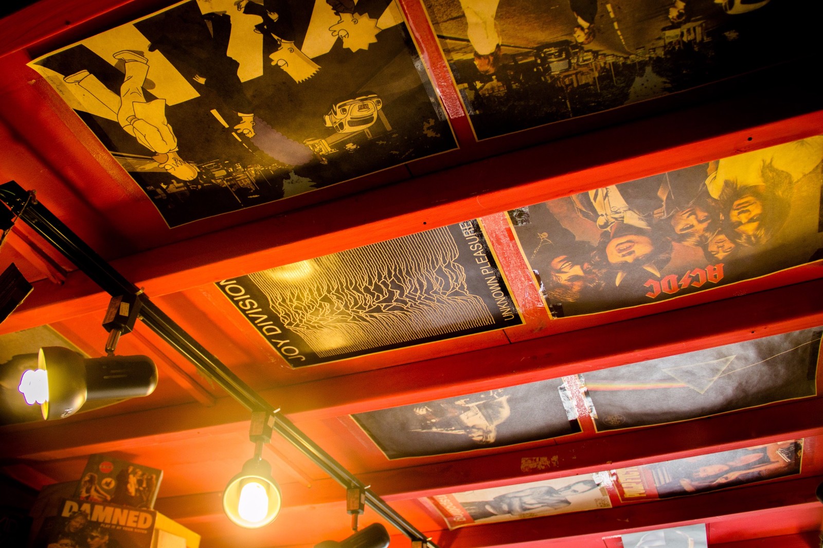 贰零壹陆：唱片店剪影