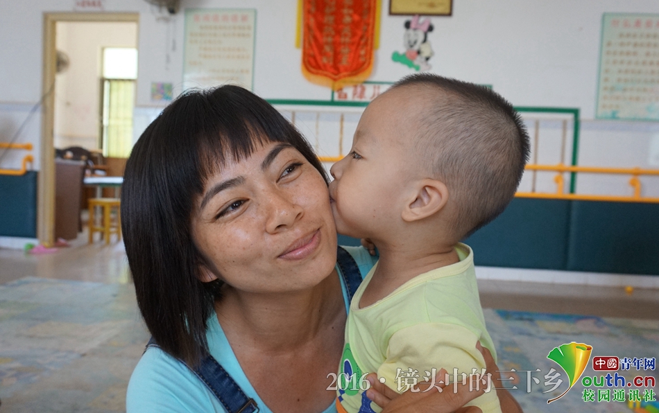 广东医科大学走进脑瘫儿童点滴记录“折翼天使”