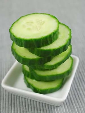 怎么制作美白祛痘面膜,自制美白祛痘保湿面膜