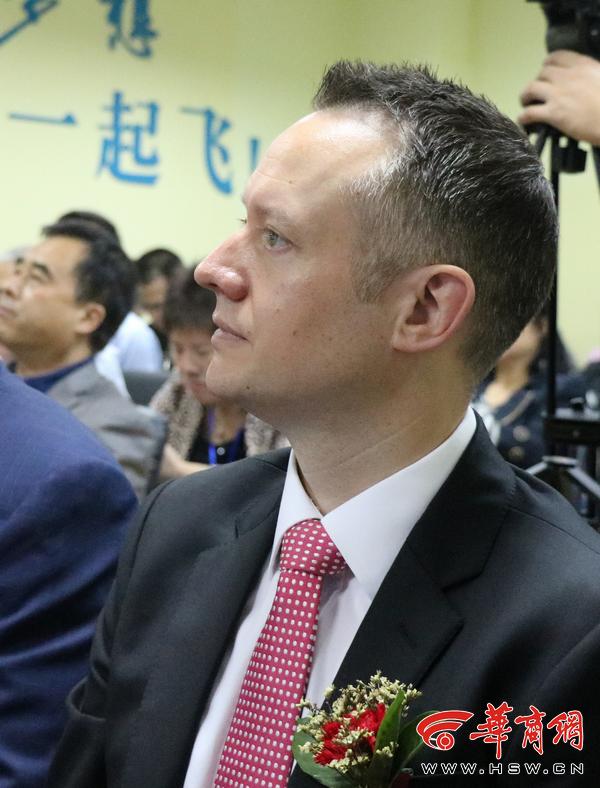 自体细胞再生治白癜风吗,白癜风细胞再生术哪些医院可以做