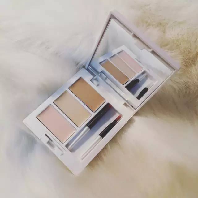 凯文老师推荐精华,学生党适合用的小众彩妆品牌