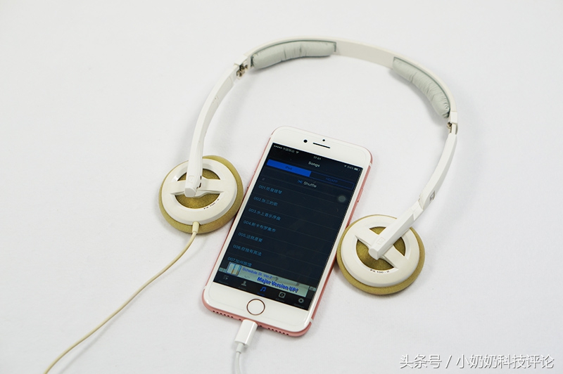 iphone7没有耳机插口吗,苹果7为什么没用耳机