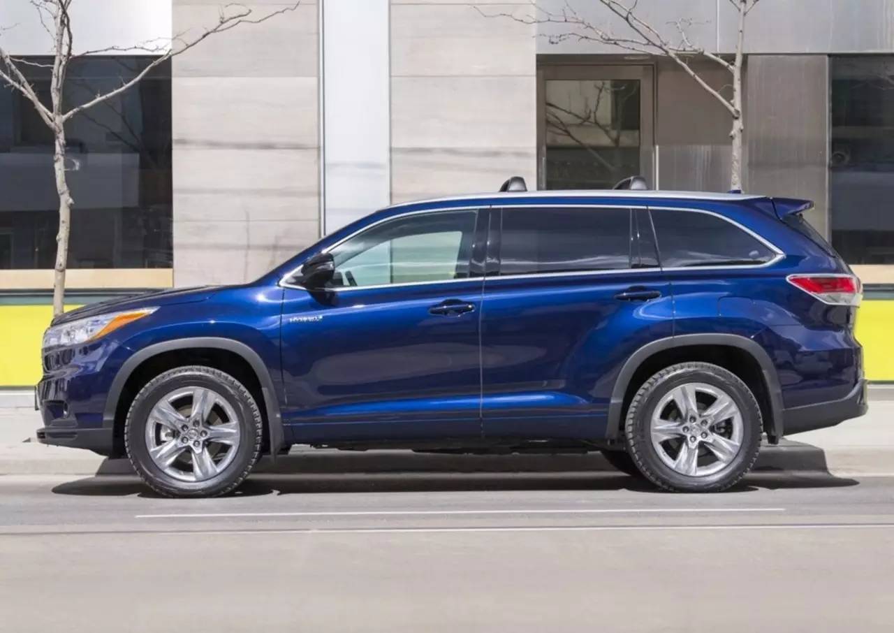 为什么新上市的suv都要挑战汉兰达,最新款汉兰达和其他中型suv对比