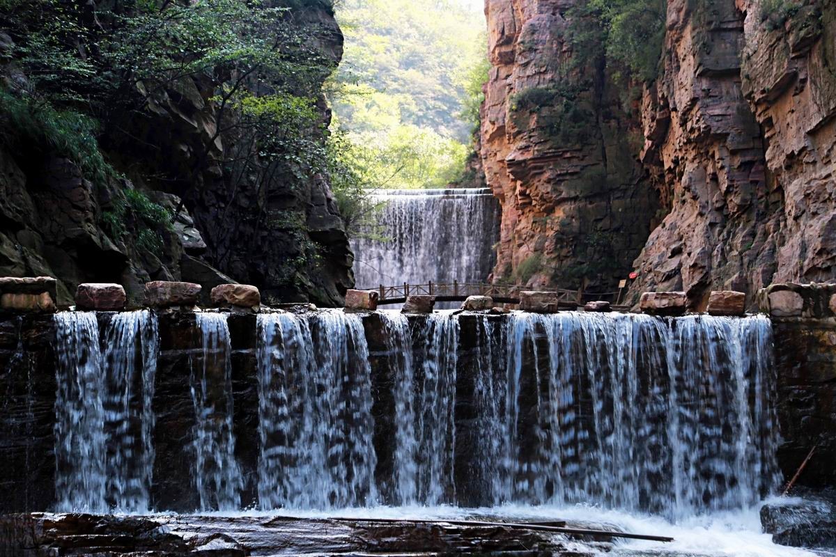 仰韶大峡谷的自然环境和城市风貌,仰韶大峡谷风光