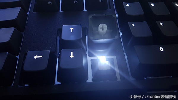 104键机械键盘推荐带滚轴,侧刻104键机械键盘推荐