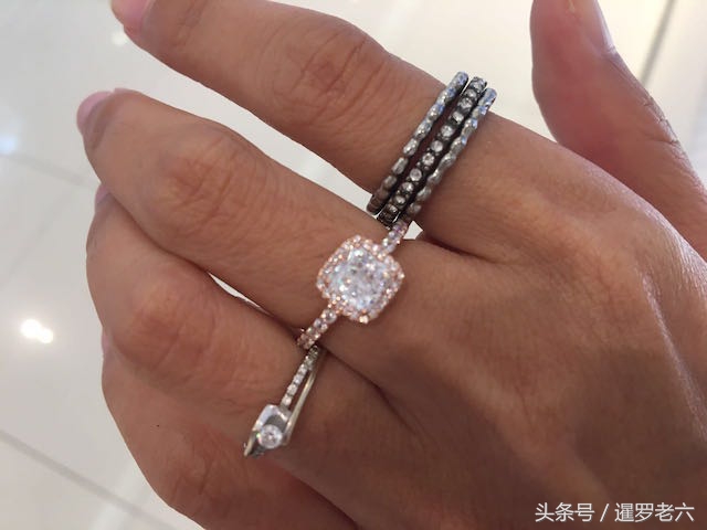 曼谷珠宝免税购物中心,泰国曼谷哪里商场买珠宝有保障