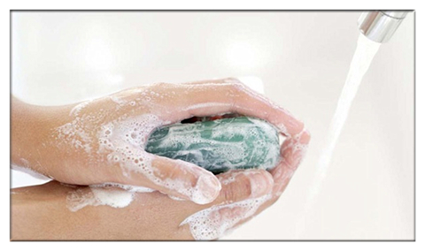 皮肤红肿瘙痒还有灼热感后起水泡,皮肤突然红肿发热瘙痒是怎么回事