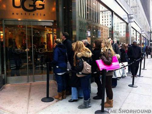 一双丑到爆炸的鞋子,一双丑到爆的鞋