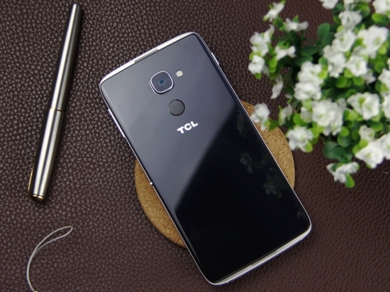 2100万像素效果图,2100w像素拍照清晰不