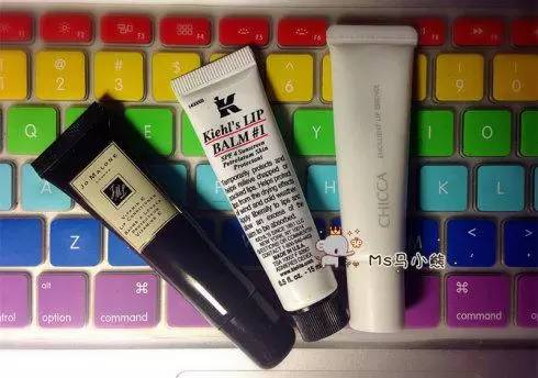 润唇又带颜色的唇膏,什么牌子的唇膏润唇最好
