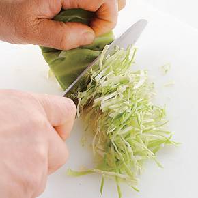 深夜别人发美食怎么评论,半夜怎么幽默的评论别人发的美食