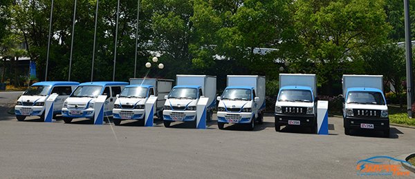 小康股份新能源汽车有哪些,小康汽车股份