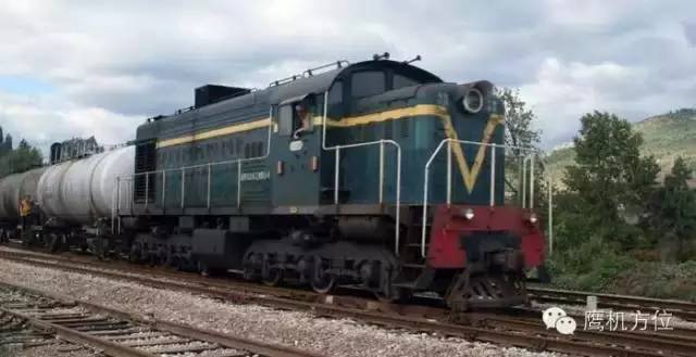 南铁东风,东风内燃机车长度