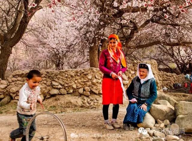 看头条后天就能从克拉玛依坐火车到喀什啦！