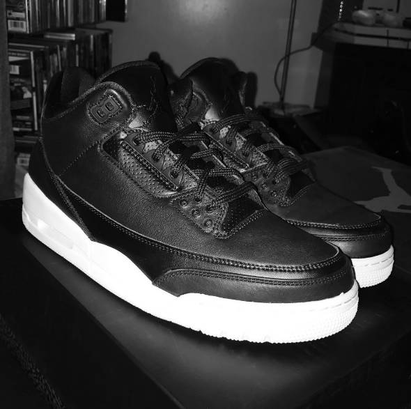 750预售价破万心很累！全黑ub只要1k5，你为它省的钱还留着吗？