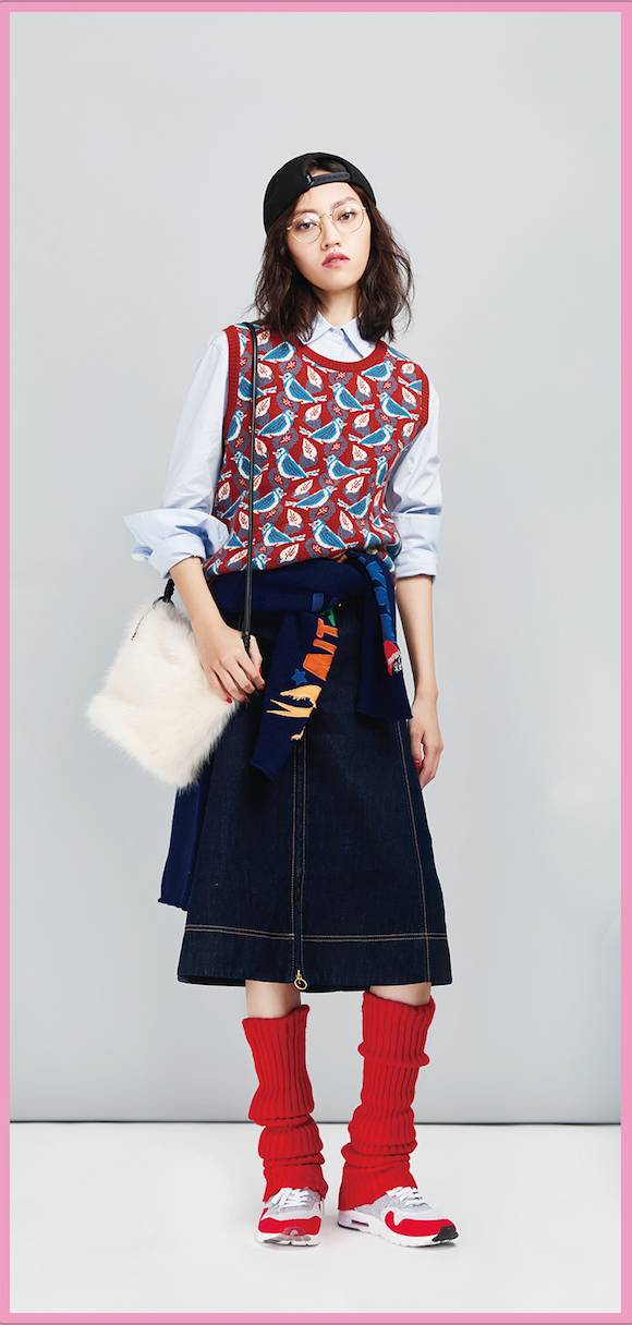 昨晚,我把初中时最爱的袜套翻了出来!