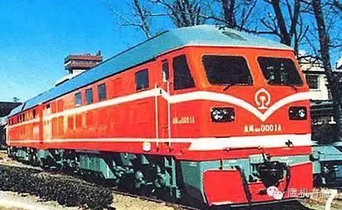 南铁东风,东风内燃机车长度