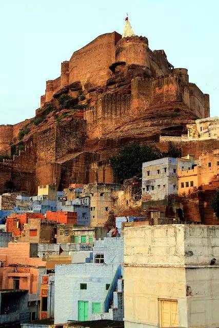 蓝的忧伤：城堡与亡灵 | 印度 · 目的地