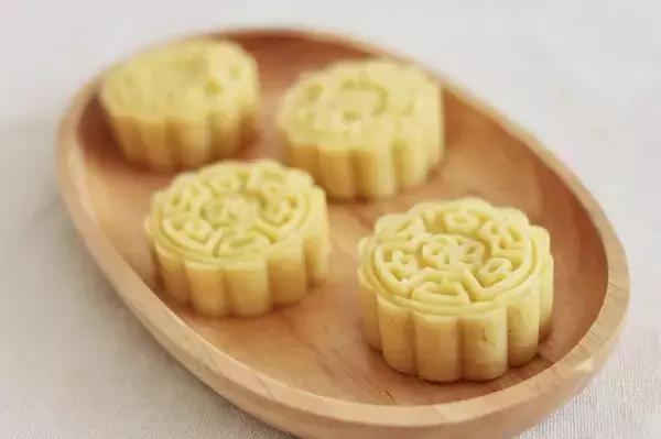 谁说南京糕点不多又不好吃的，就把这条微信扔给他！