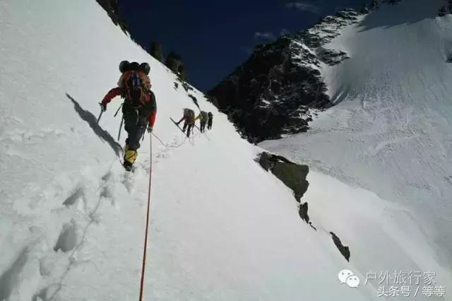 博格达峰登顶需要什么手续,博格达攀登视频教程