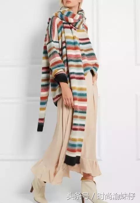 街怕秀:杨幂唐嫣娜扎、袁姗姗戚薇看个够2000元不过起步价