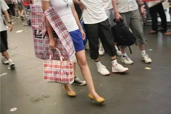 大牌的棉被,大牌大红棉被