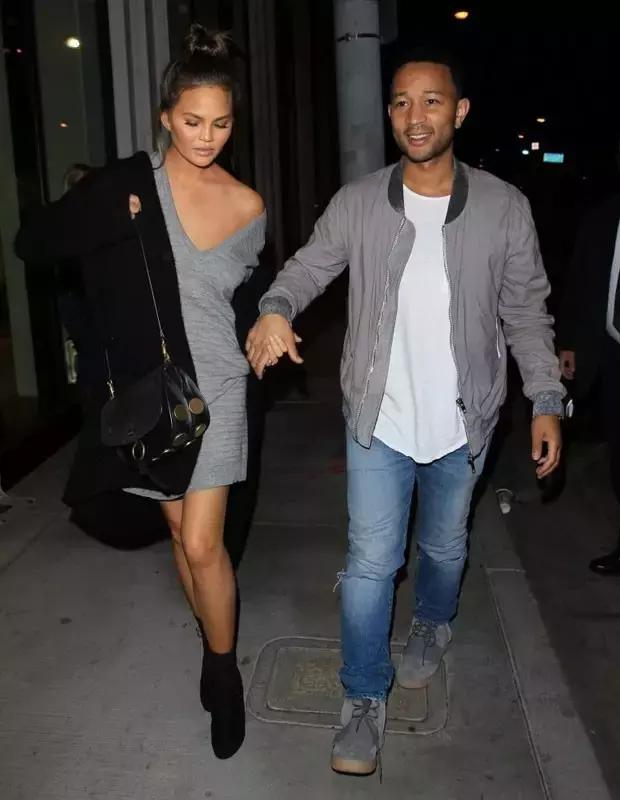 鐞冩槦涓婅剼nikefog,nikemag浣庡府