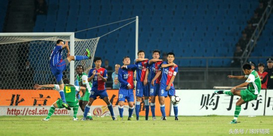 谁才是目前世界任意球第一人,十大左撇子足球运动员