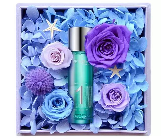 女神包包里的必备好物 (女神专属包包里面有哪些)