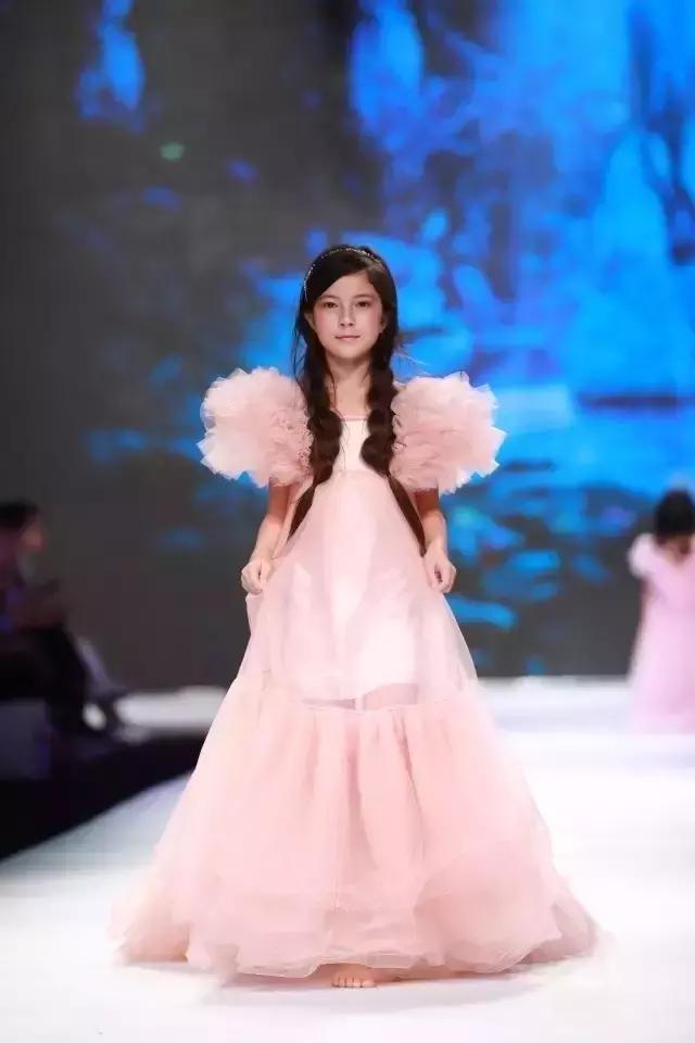 罗丁丁,罗丁丁遵义