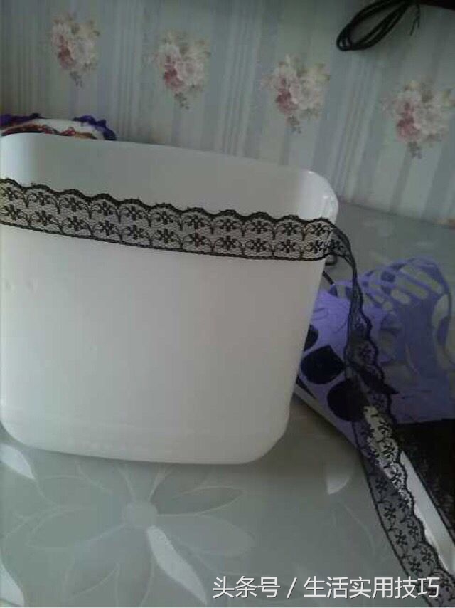 酱油桶怎么切割变花盆,塑料酱油瓶做花盆图片