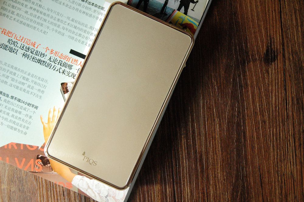 电视OUT啦！1000多快买个神画小媚在家看电影