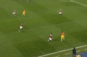 怎么分辨羽毛球场上的高手,如何分辨球场高手