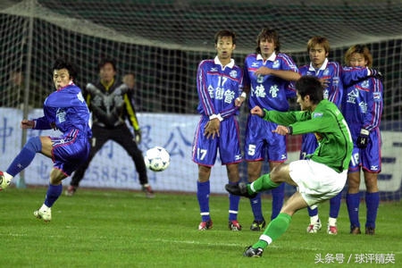 谁才是目前世界任意球第一人,十大左撇子足球运动员