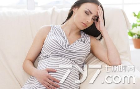 孕中期见红吃了保胎药还是见红,见红是什么颜色才属于要临产