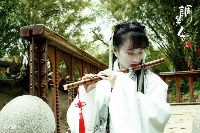 穿越远古兽人时代小说,女王穿越远古兽人小说