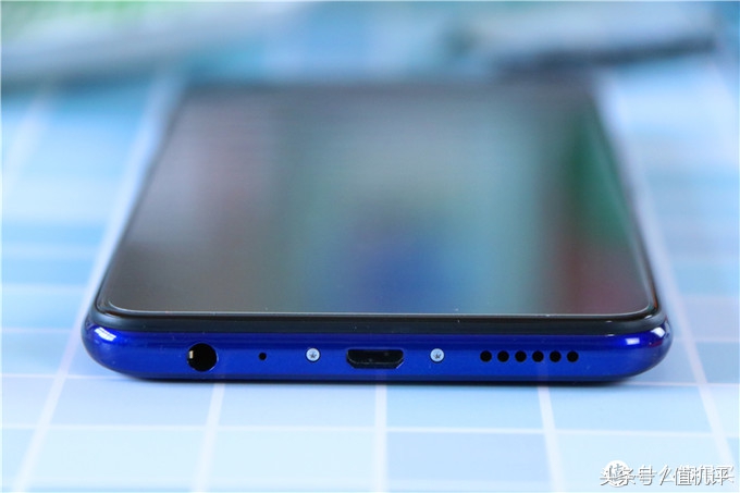 vivoz5x全面详细评测,vivoz5x挖孔屏视频