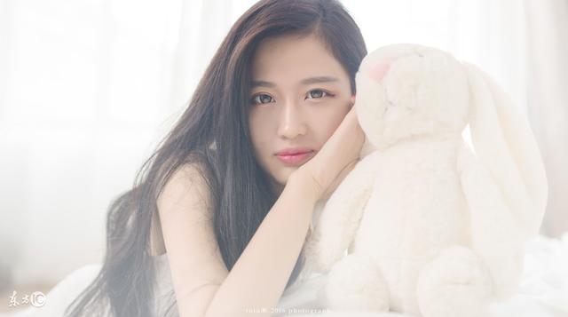 小说：老汉一心只为报恩，欲将美貌女儿嫁给救命恩人