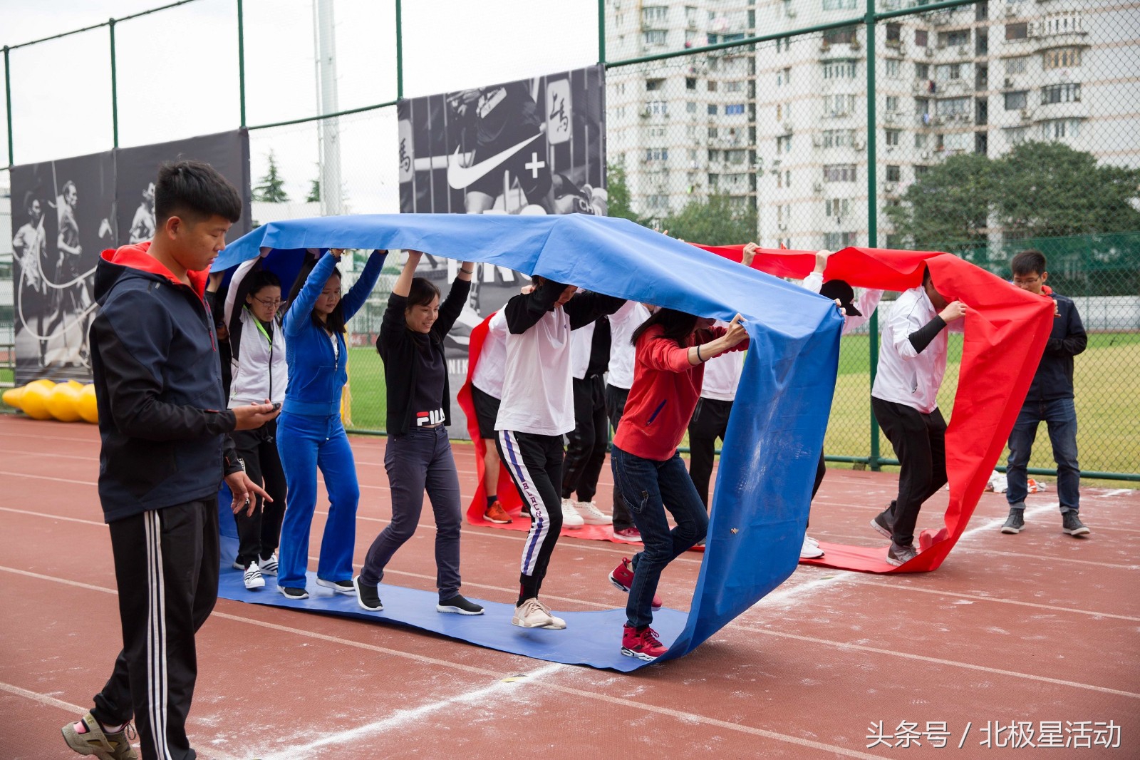 企业年会活动策划报价,举办年会活动策划方案